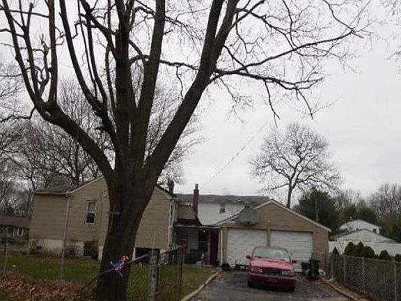 5th image of 99 Central Ave