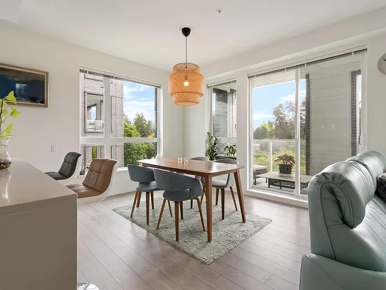 6677 Cambie St #310 — Photo 6
