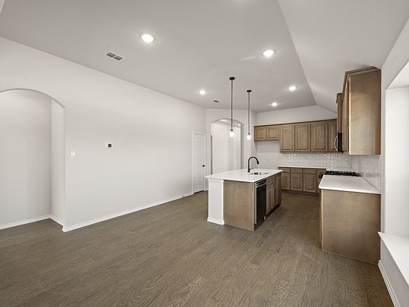 6th image of this home