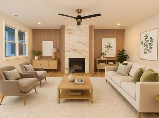 305 W Waddell St, Selma, NC 27576