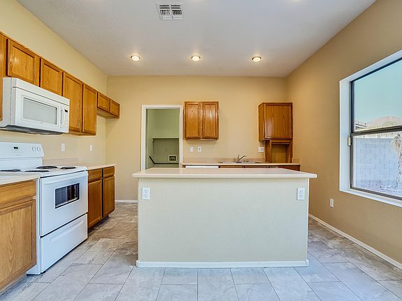 2nd image of 3376 E Longhorn Dr