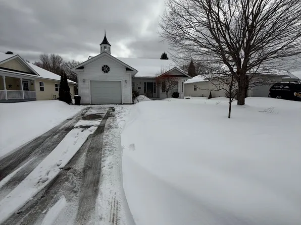 22 Inveraray Ct, Bracebridge, ON P1L 2G8