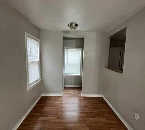 3rd image of 1811 NW Bell Ave