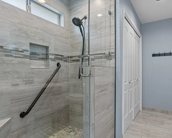 226 Claris Ln — Photo 16