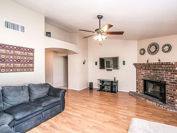 2nd image of 6314 E Indigo St