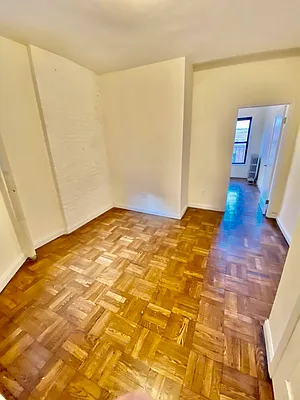 Rented by Douglas Elliman | media 14