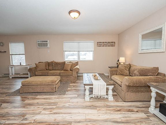 2nd image of 3649 Indian Run Dr Unit 7