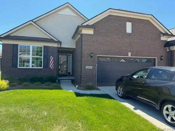40642 Tulip Trce, Clinton Township, MI 48036