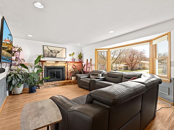 2nd image of 2357 15th Ave NW