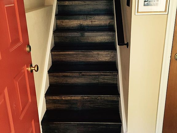 Foyer (Slate Entrance Floor)