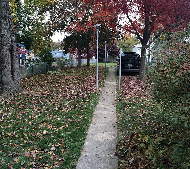 1st image of 135 S Charlotte St