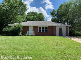 2315 Chris Dr, Manhattan, KS 66502
