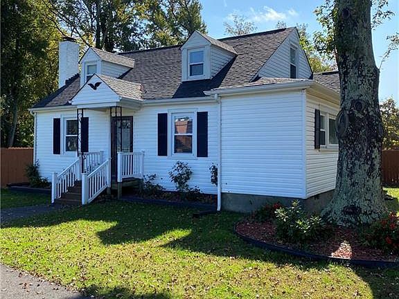 2nd image of 4009 Penick Rd