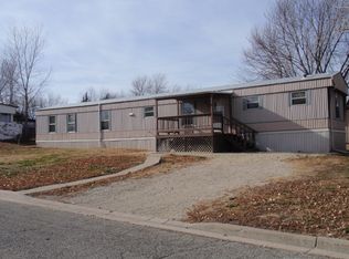 823 Cassie St, Junction City, KS 66441