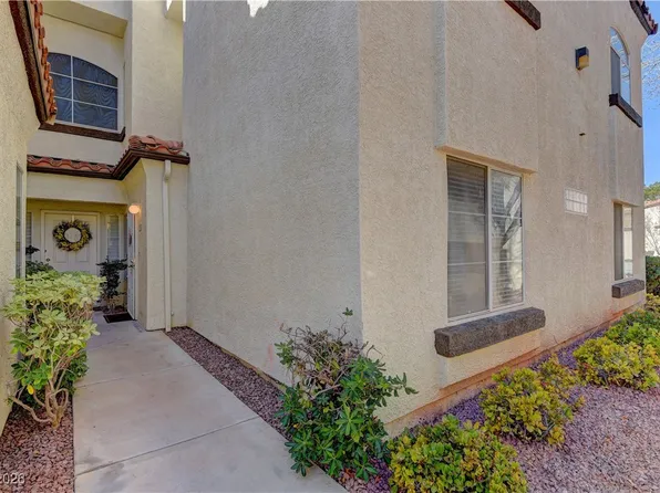 2975 Bluegrass Ln APT 712, Henderson, NV 89074