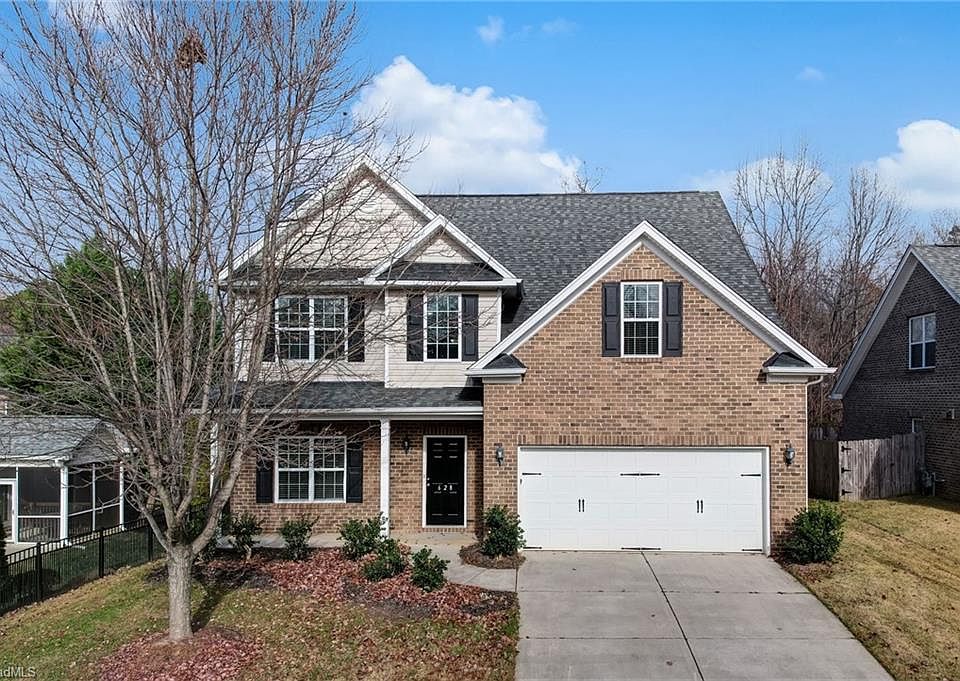 1st image of 628 Woodlake Park Dr