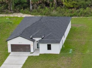 617 Greenbriar Blvd, Lehigh Acres, FL 33972