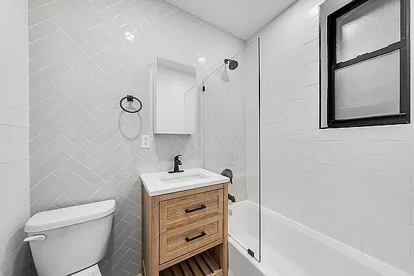Rented by Vector New York, LLC | media 5