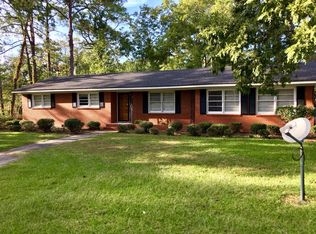 109 E Grace St, Hahira, GA 31632