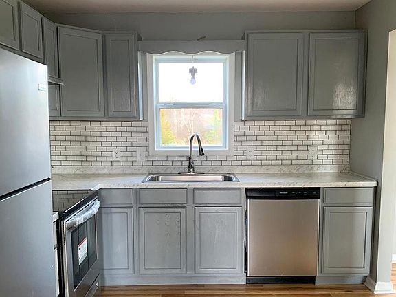 2nd image of 20031 Wil King Rd