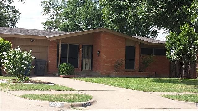 1st image of 2255 Myrtlewood Dr
