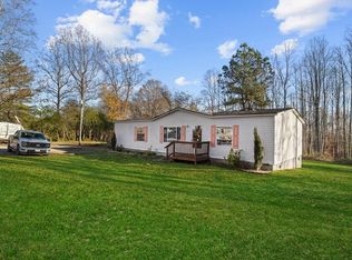397 Trices Lake Rd, Columbia, VA 23038