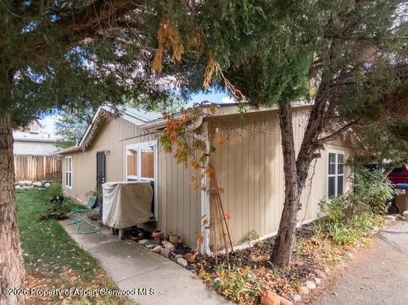 125 Center Dr Trailer 13, Glenwood Springs, CO 81601