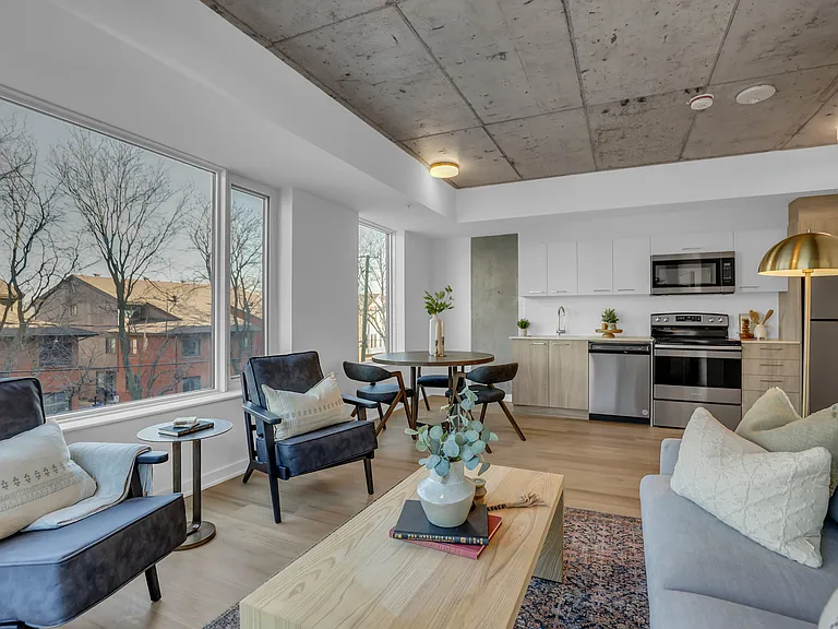 36 Robinson Ave — Photo 64
