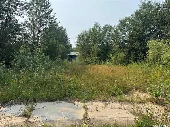 915 Mowery PLACE, La Ronge, SK S0J 1L0