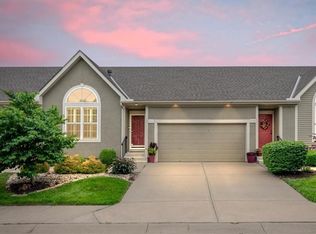 15723 W 61st Ter, Shawnee, KS 66217