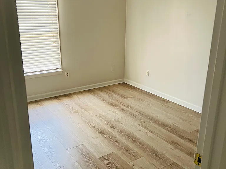 Guest Bedroom #2