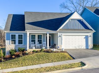 2165 Kings Walk Dr, Roanoke, VA 24012