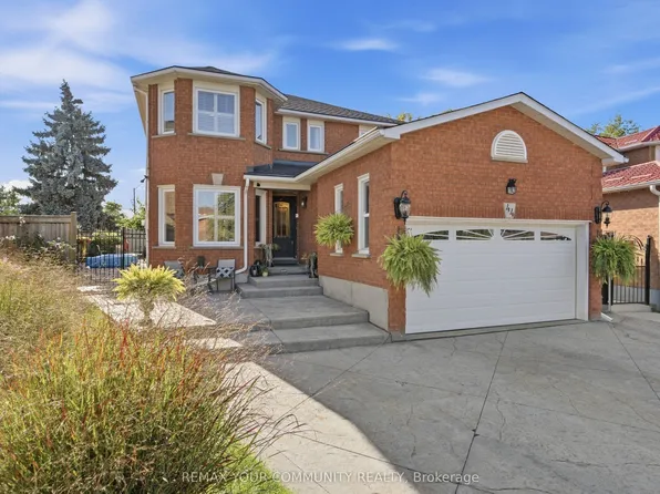 44 W Candy Cres, Brampton, ON L6X 3Z6