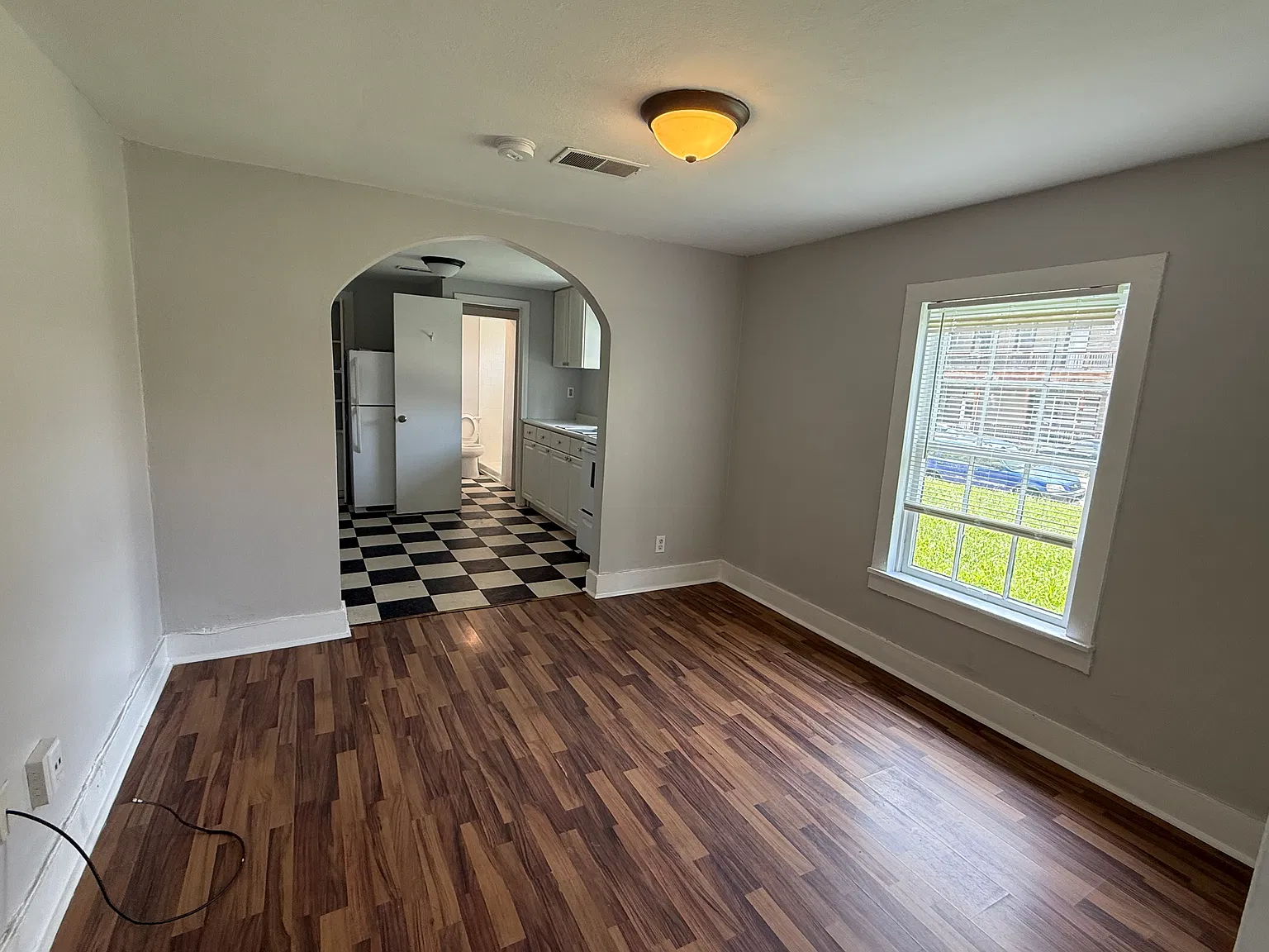 1 bed, 500 sqft, $795 — Photo 2