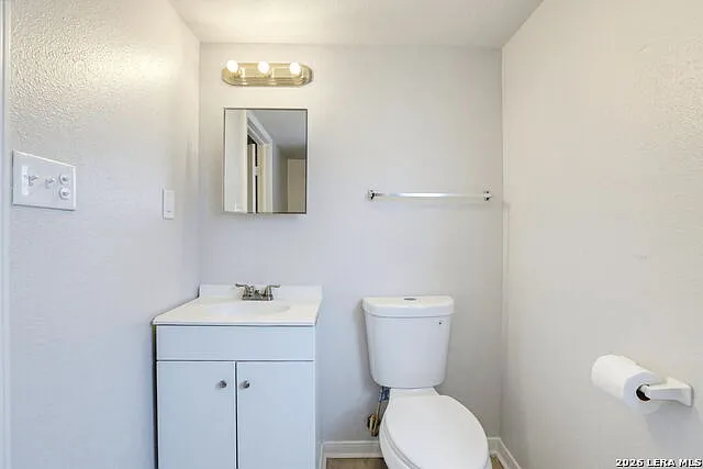 1307 Kayton Ave — Photo 20