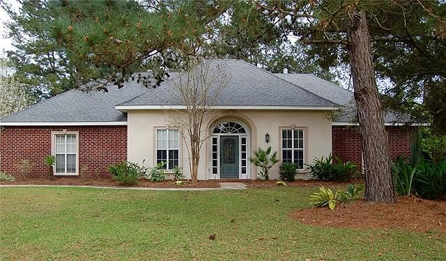 1st image of 115 Westwood Dr