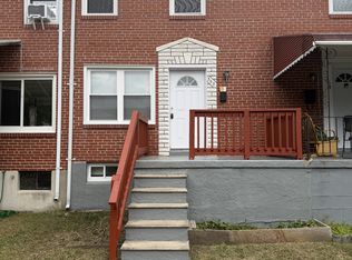 365 Leeanne Rd, Essex, MD 21221