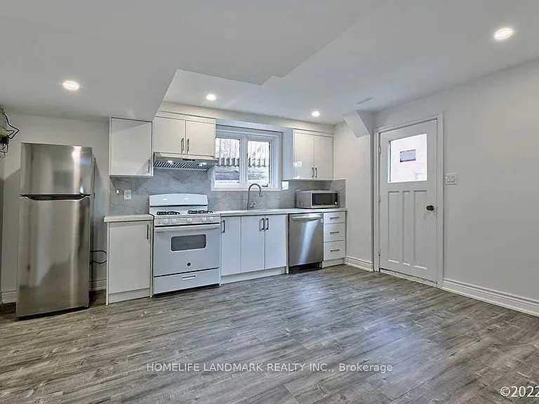 23 Pennycross Ct #2 — Photo 4