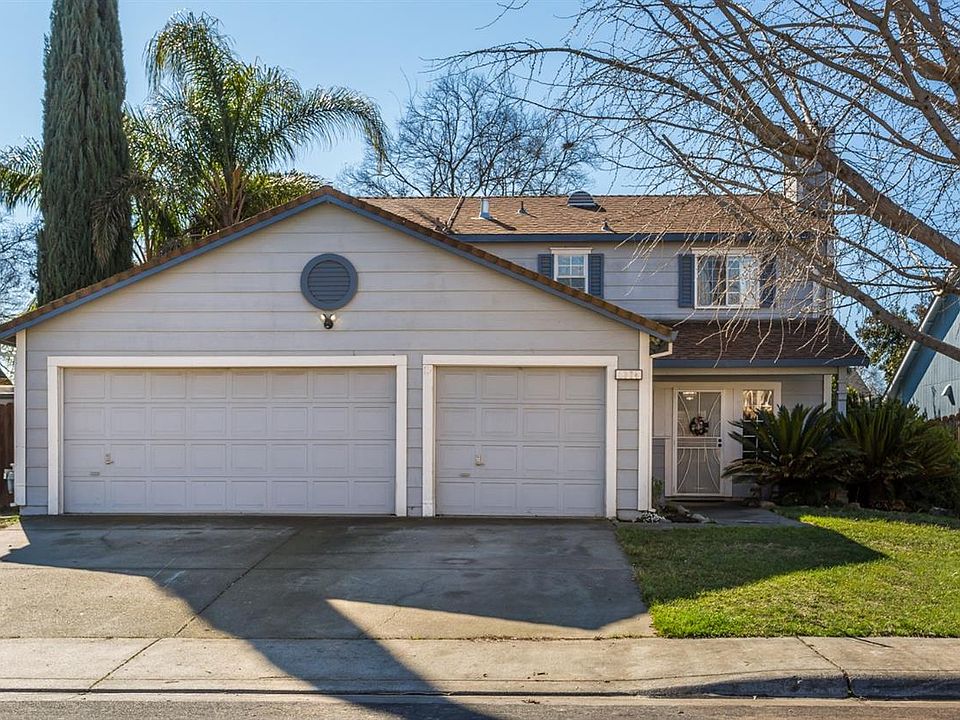 1st image of 1374 Roosevelt Pl