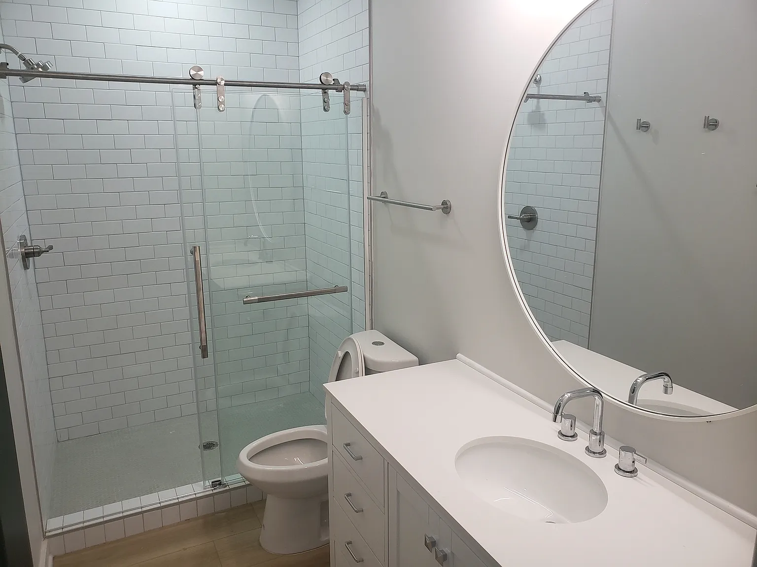 1 bed, 800 sqft, $1,200 — Photo 4