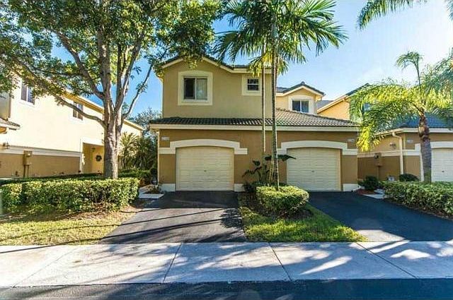 1st image of 2148 Hacienda Ter