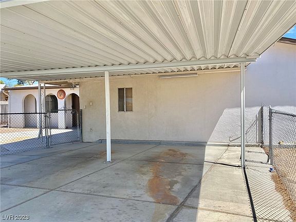 3rd image of 120 Kathyjo Way