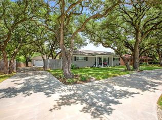9519 Bryce Dr, Woodway, TX 76712
