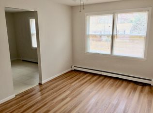 138 Parker St, Bangor, ME 04401