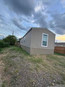 1608 HILDAGO, Cotulla, TX, 78014