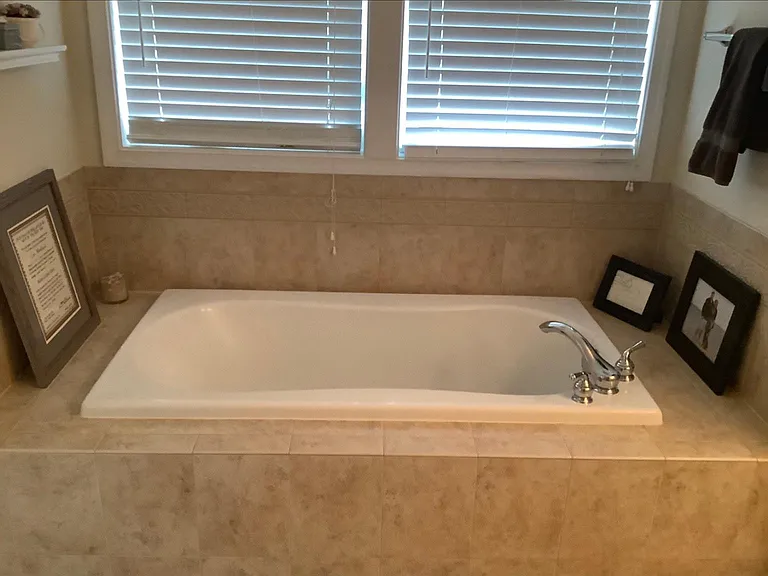 6098 Madison Park Dr — Photo 18