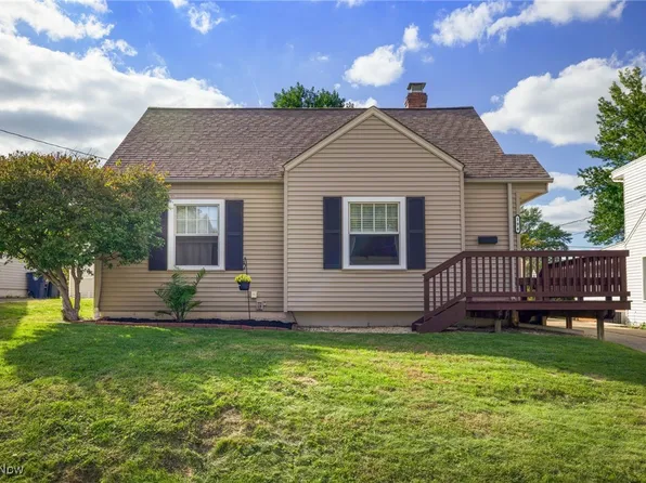 194 Mission Dr, Akron, OH 44301