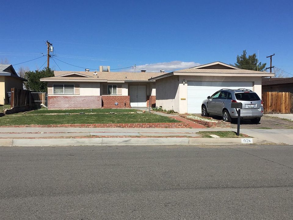 1st image of 1525 De Anza St