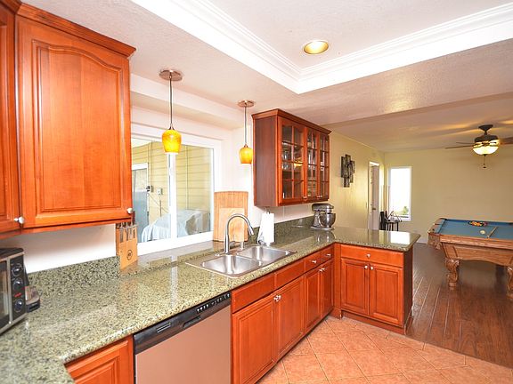 3rd image of 1740 Olamar Way