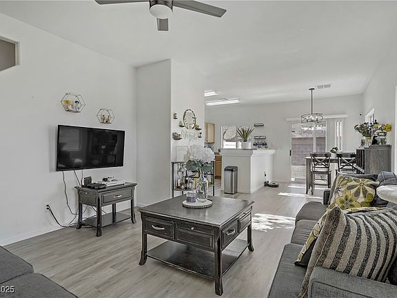 5th image of 1595 Lefty Garcia Way